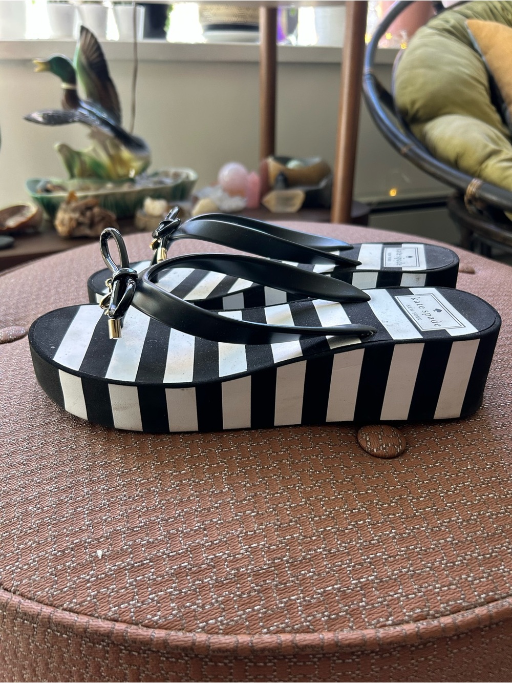 Kate Spade Flip Flops - Picture 2 of 6